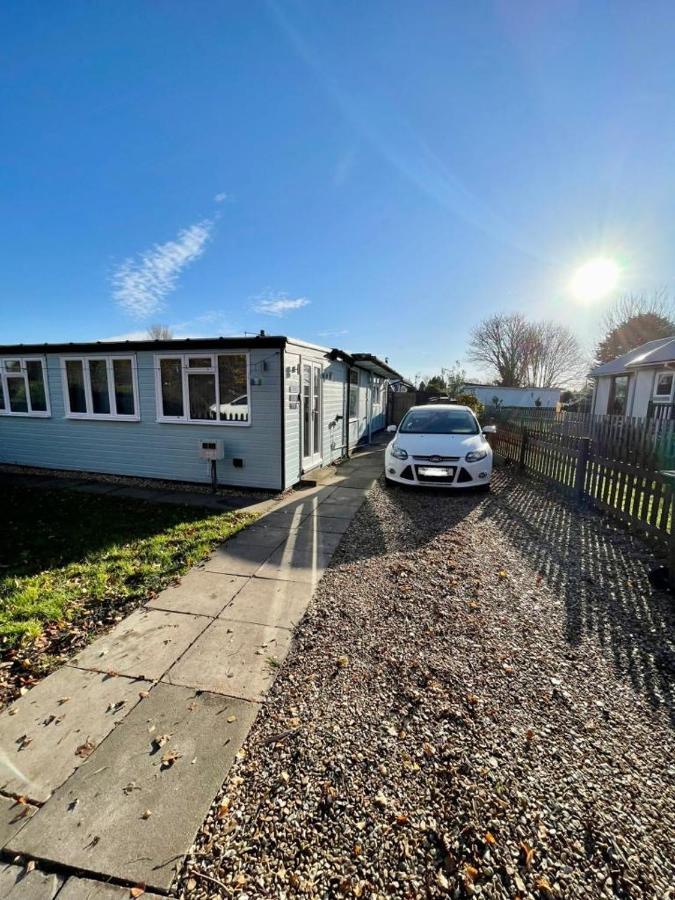Blakes Beach House Humberston Fitties Экстерьер фото