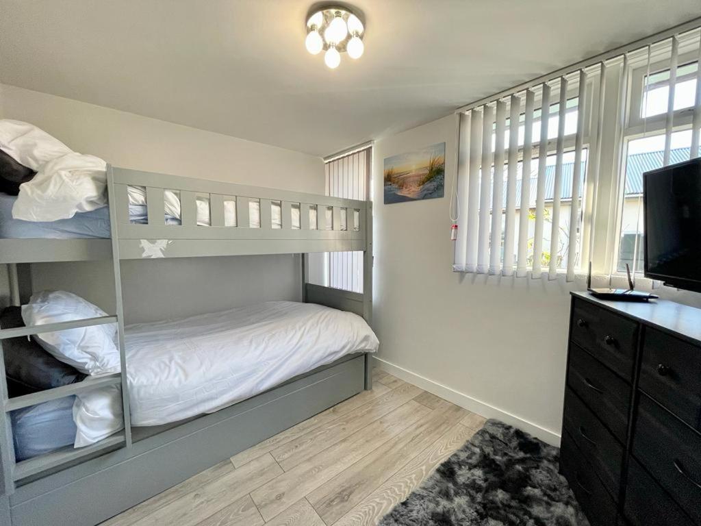 Blakes Beach House Humberston Fitties Экстерьер фото